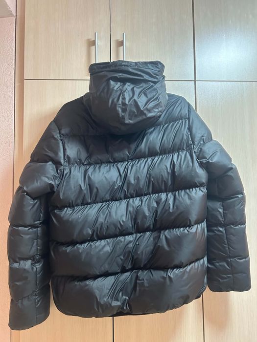 Яке Nike.