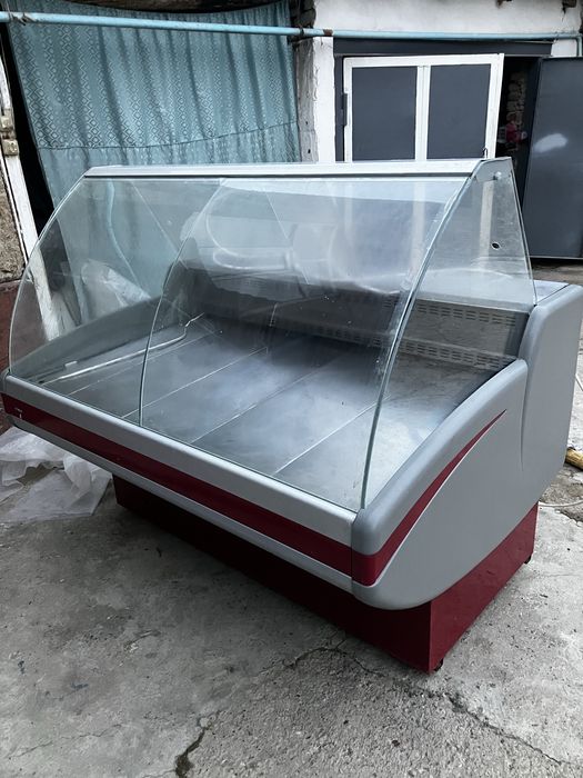 Ветринный холодильник