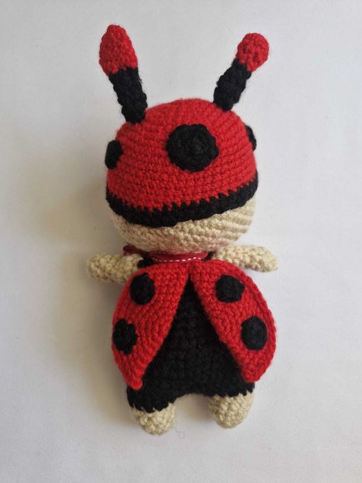 Jucarie crosetata handmade "Buburuza"