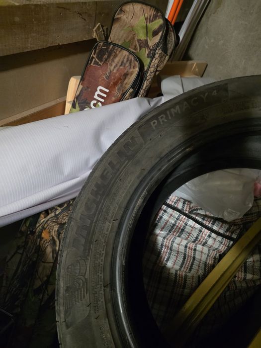 Резина Michelin 205/55/16