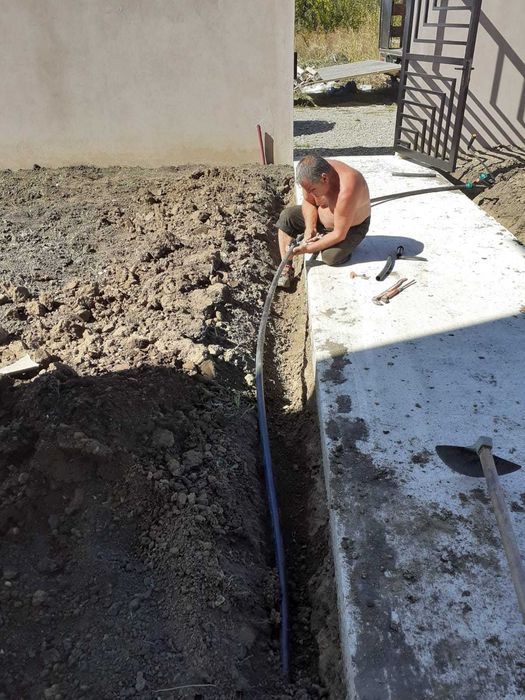 Irigati   gazon, pomi fructiferi, sere,solari  automatizare rain bird