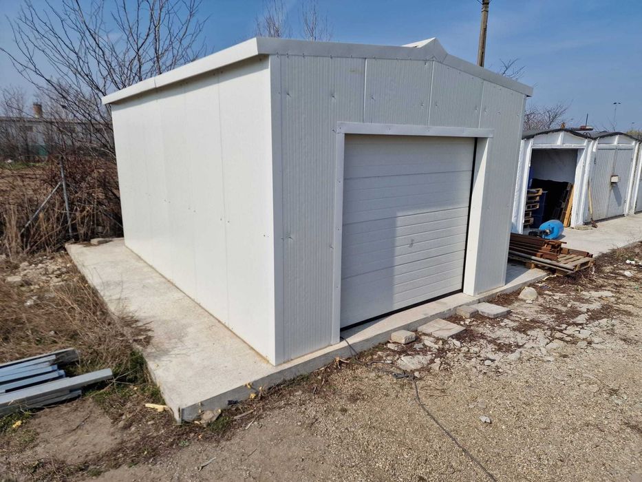 Fabricant de Garaje din structura metalica si panouri izolate