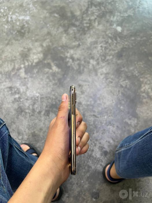 Iphone xs.