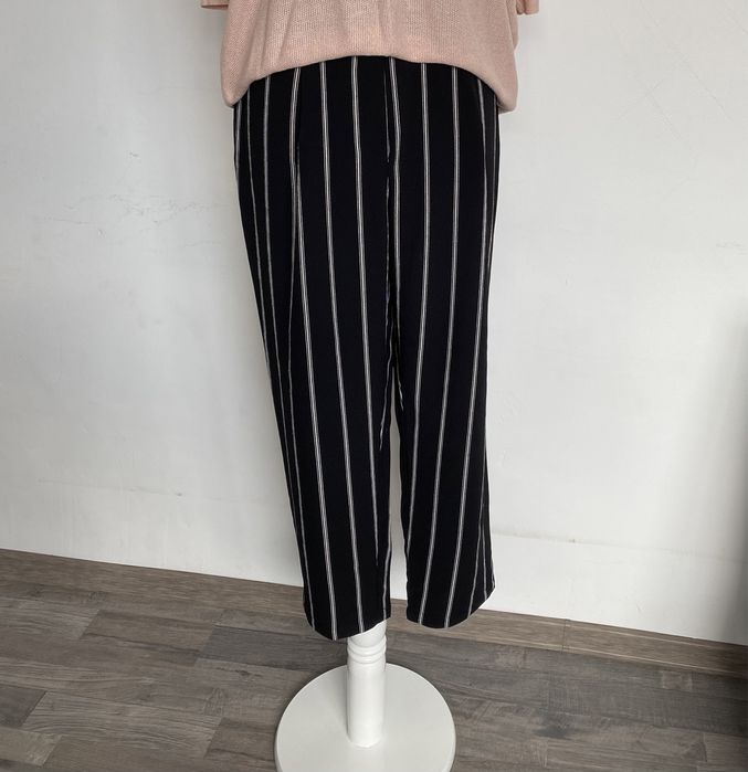 Pantaloni dama de vara cu buzunare