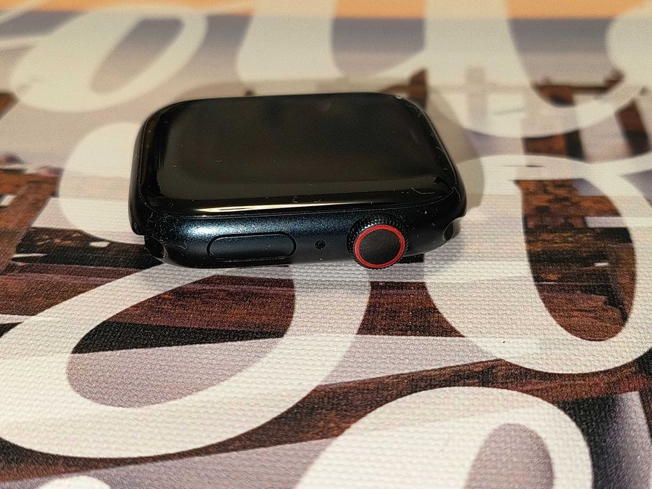 Apple watch 8 45mm negru, alb, albastru