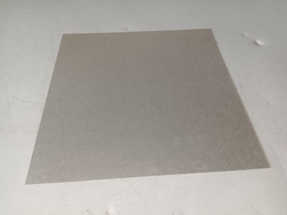 Продам слюду 30х30 4500