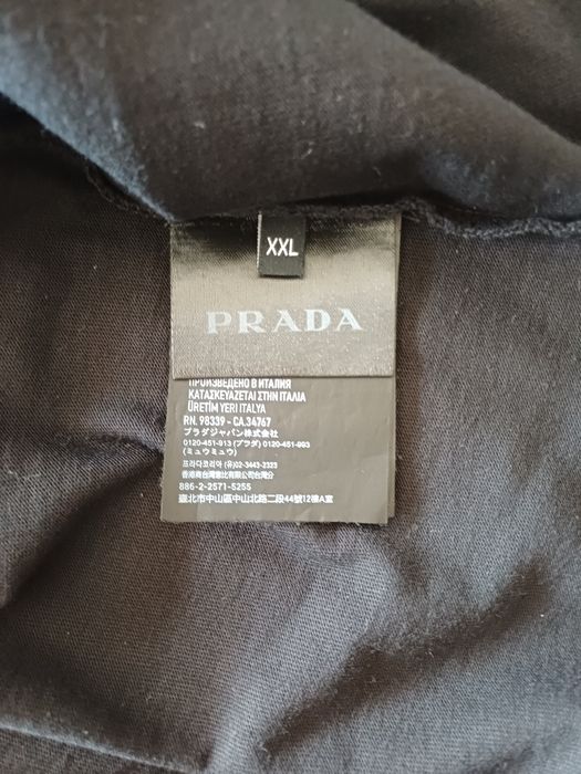 Черна Тениска  PRADA