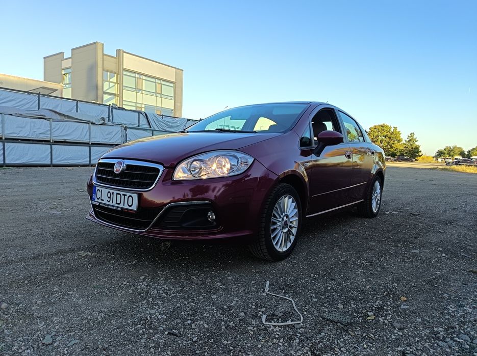 FIAT Linea 2013 — imagine 13