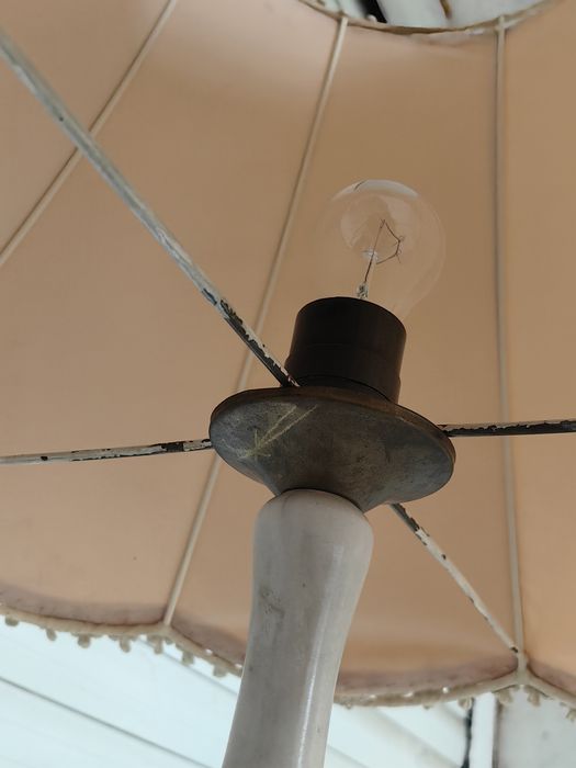 Мраморна лампа височина 147 см