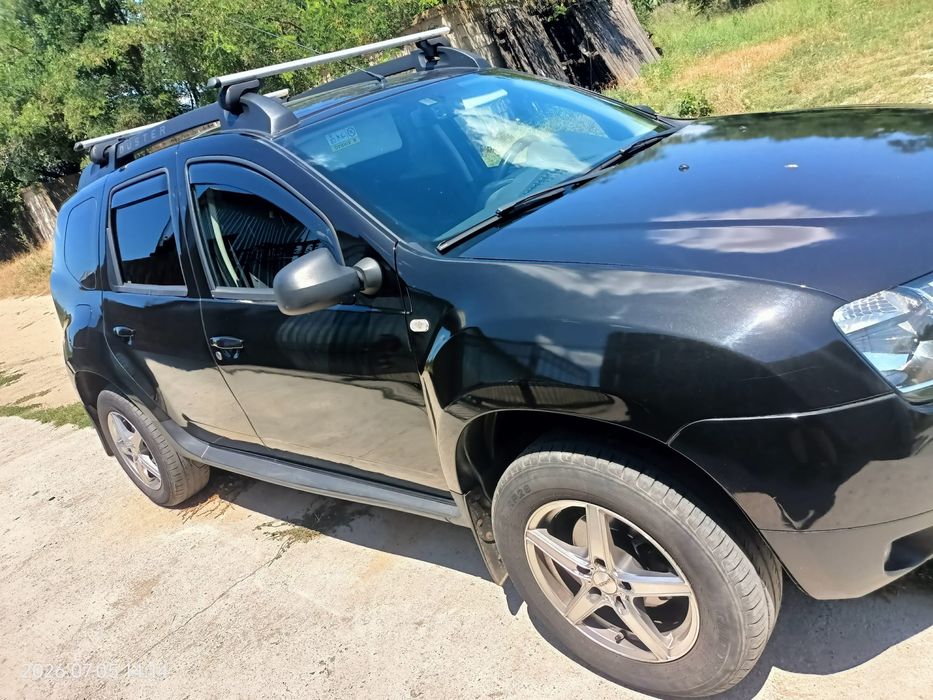 Vând Dacia Duster 1.6 SCE cu Gpl 2017