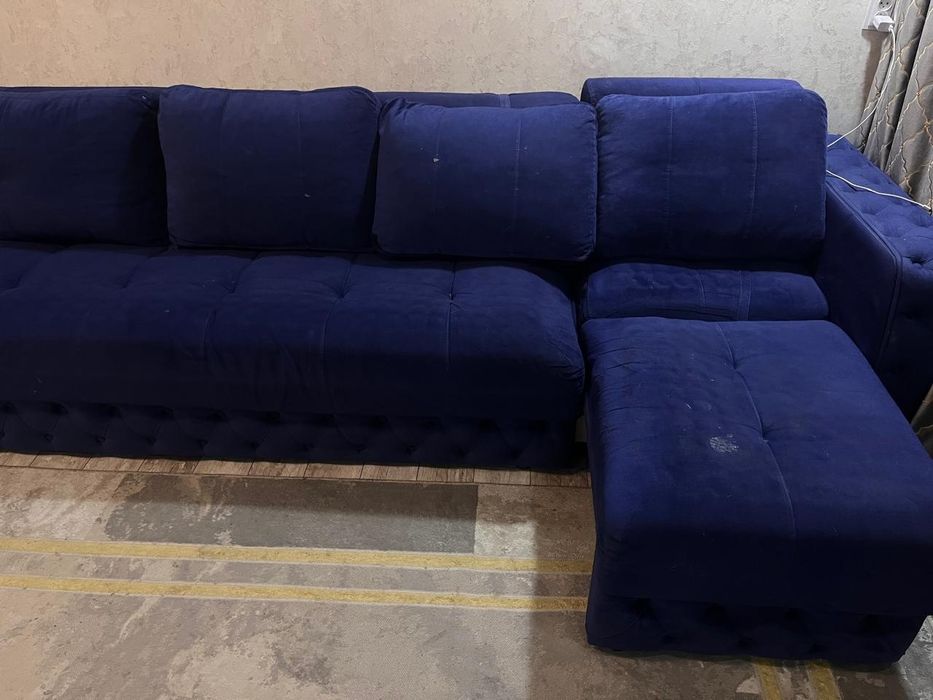 Продам диван в хорошем состоянии