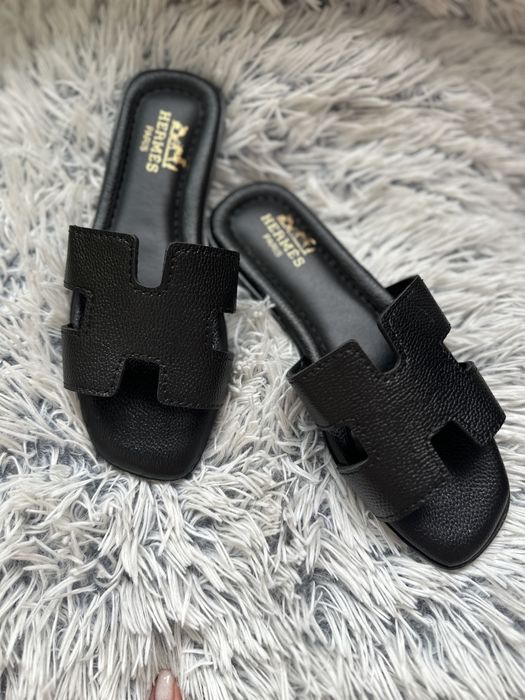 Papuci hermes marimea 40