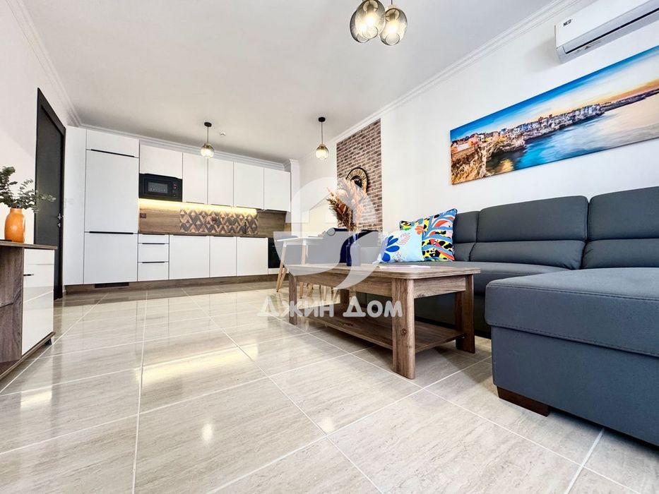 Продава се Двустаен апартамент в Свети Влас - 60 кв.м за 2250 €/кв.м - Снимка #1