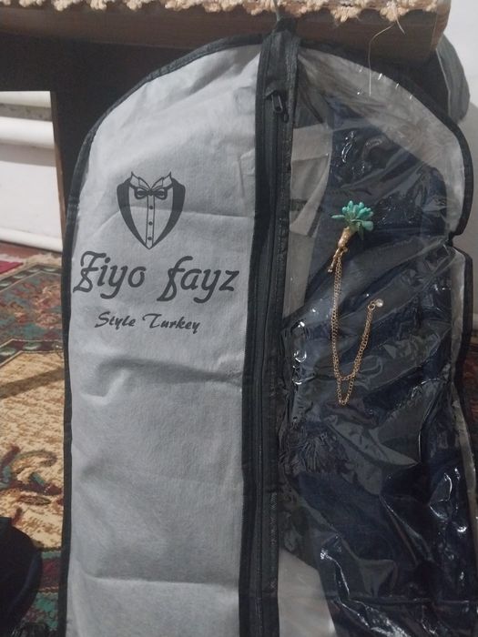 Кастюм тройка сатылады.