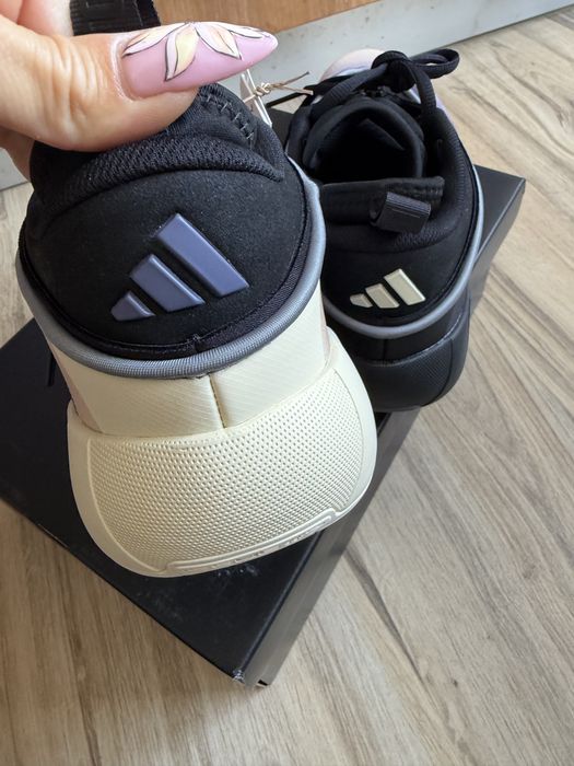 Оригинални нови шикозни маратонки adidas DON ! 41,44,45,46 н