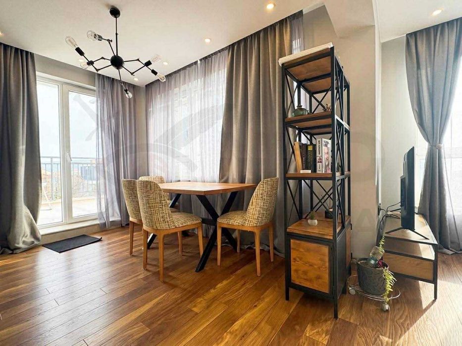 Дава се под наем Двустаен апартамент в Варна, Виница - 70 кв.м за 698.19 € - Снимка #1