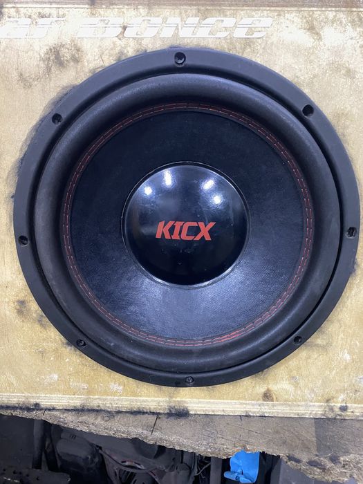 Сабвуфер kicx с усилком