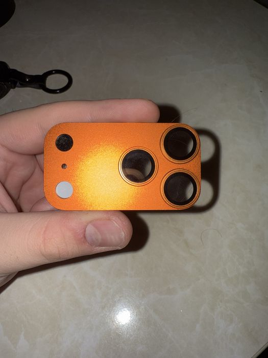 наклейка для айфона 16 про макс