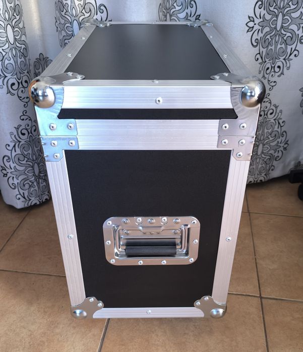 Case dublu cu roti pentru moving head