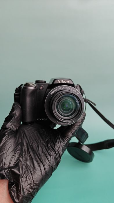Nikon Coolpix P80 – 10.1 MP, zoom optic 18x