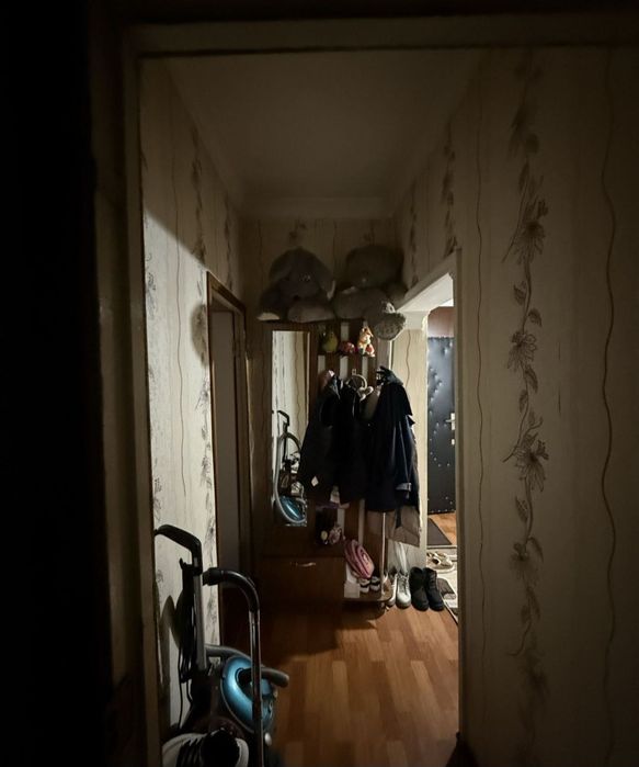 Сергели 2  3/9/9 Нахтга Через ипотекага сотилади  6 мактаб