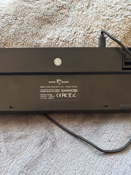 Клавиатура на White Shark