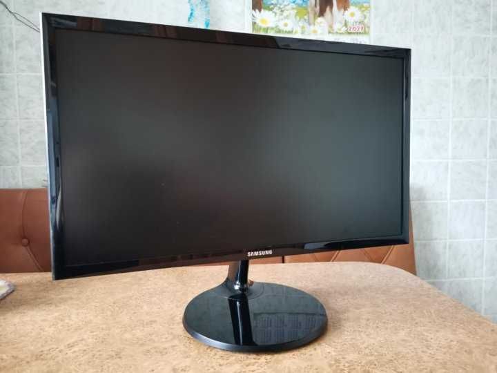 Монитор Samsung 22 S22F350FHI черный
