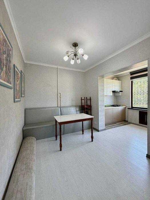 Сдаётся квартира ул Амур Темур  2-ком/5/9 ор-р Шахристан