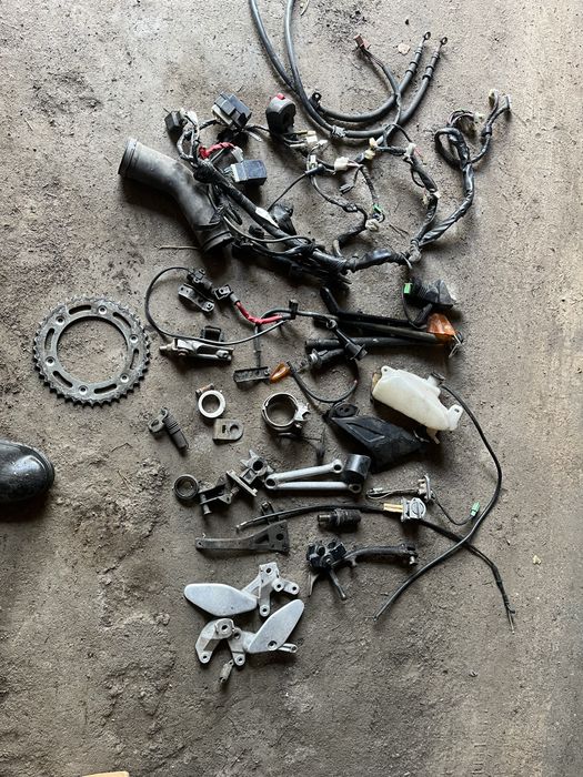 Запчасти yamaha yzf 600