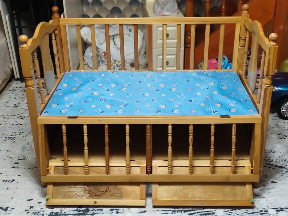 Продам манеж-кровать