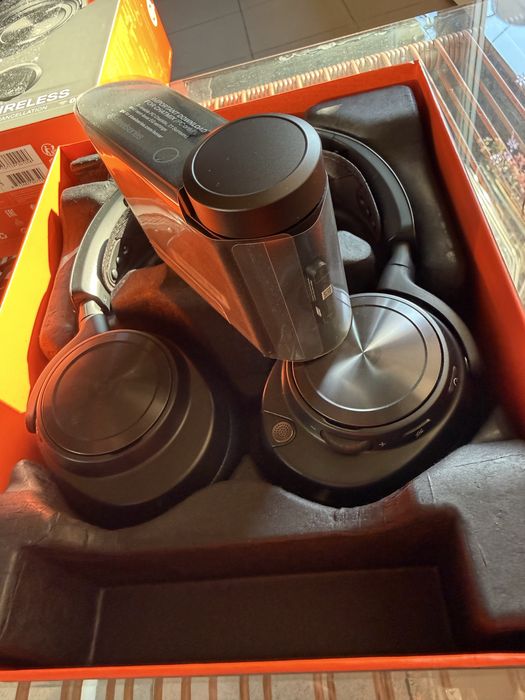 Steelseries arctis nova pro wireless Noi
