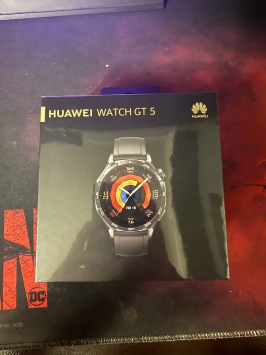 Huawei WATCH GT5 НОВ смартчасовник