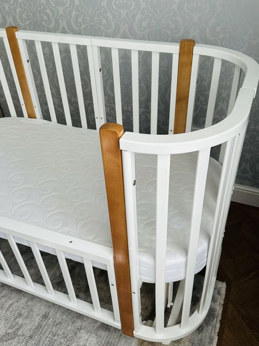 Продам детскую кроватку