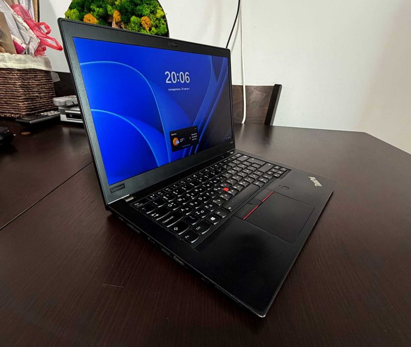 Lenovo ThinkPad T480s | 16 ram | 512gb ssd | i5 8350U | TouchScreen