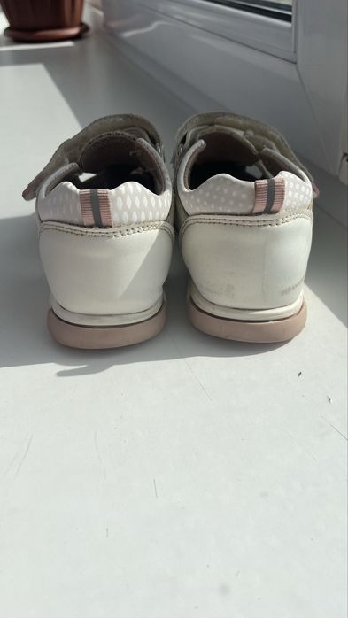 Сандали для девочки