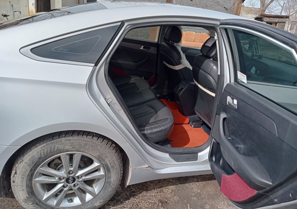 Hyundai Santa 8  Ltf газ