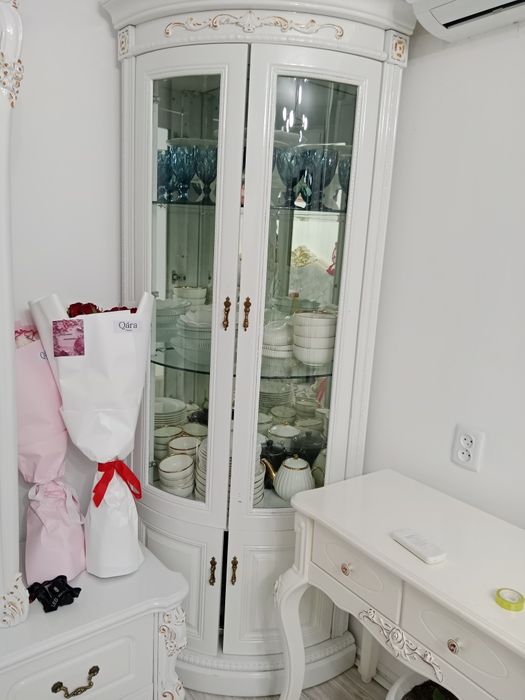 Стенки по 200тыс