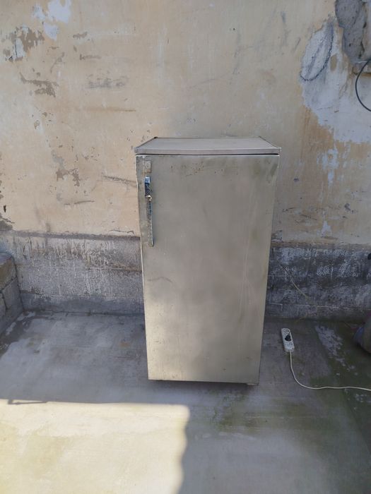 Продаю холодильник арск