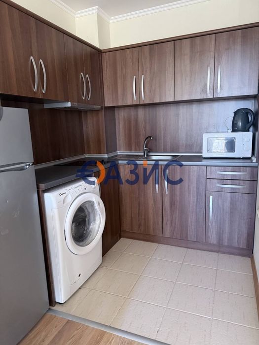 Продава се Двустаен апартамент в к.к. Слънчев бряг - 59 кв.м за 1111 €/кв.м - Снимка #8