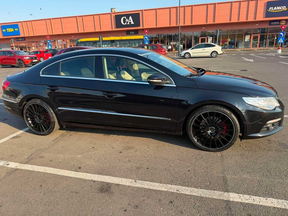 Volkswagen Passat CC 2.0 TDI 5 locuri 4Motion 2011