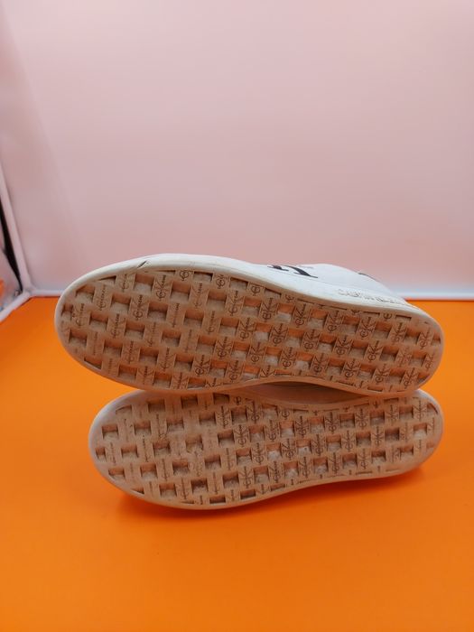 Calvin Klein номер 44 Оригинални мъжки кецове