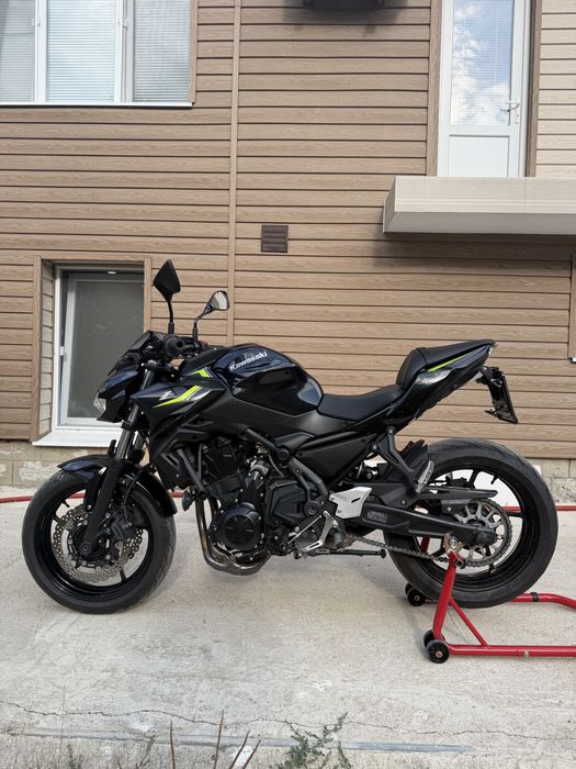 Kawasaki Z650/2024г./7262км
