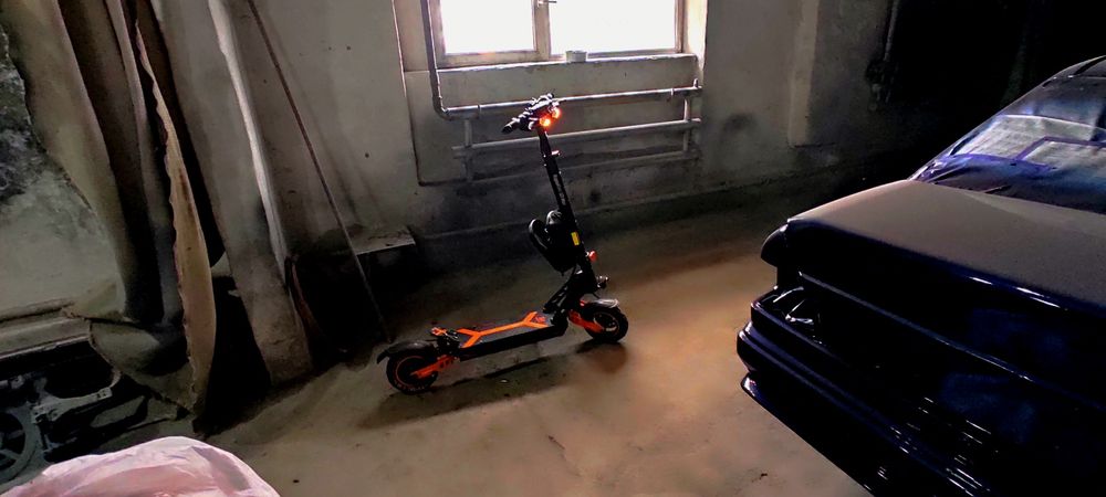 Продам электро самокат kugoo g2 max