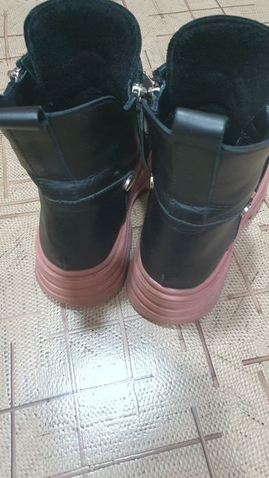 Ботинки демисезонные