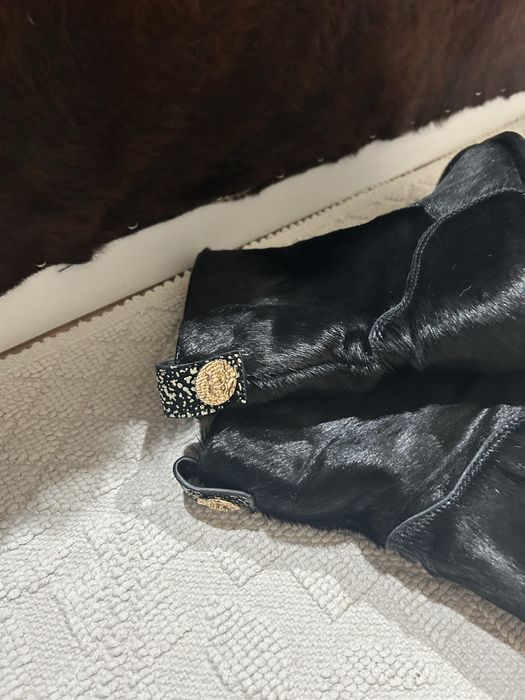 Shanel Дамски боти с естествен косъм почти нови