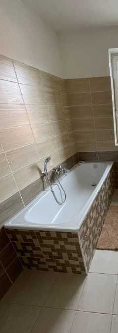 Дава се под наем Тристаен апартамент в Пловдив, Каменица 1 - 95 кв.м за 300 € - Снимка #2