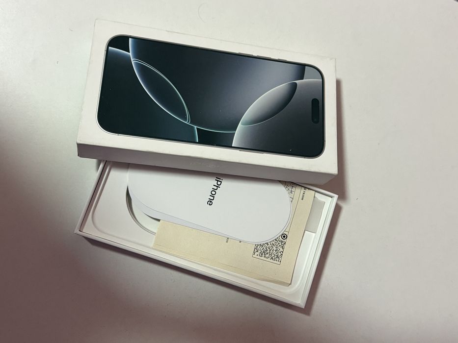 iPhone 16 pro max 256 gb