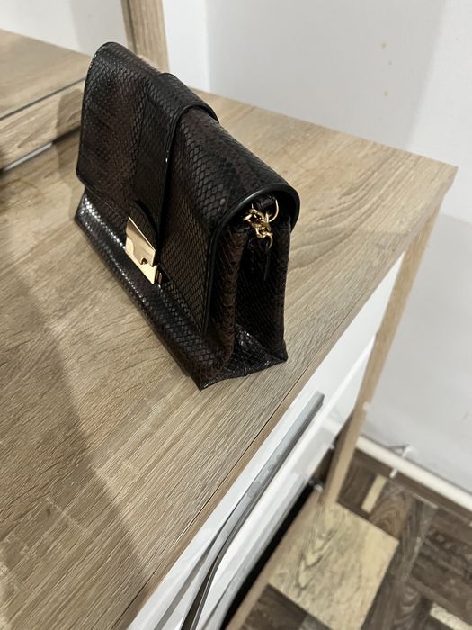 Продам кожаные сумки