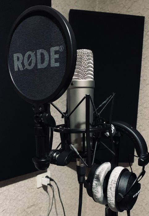 Микрофон RODE NT1-A