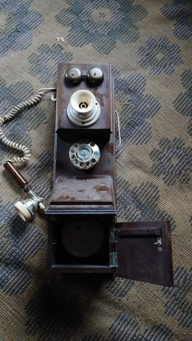 Telefon antic functional